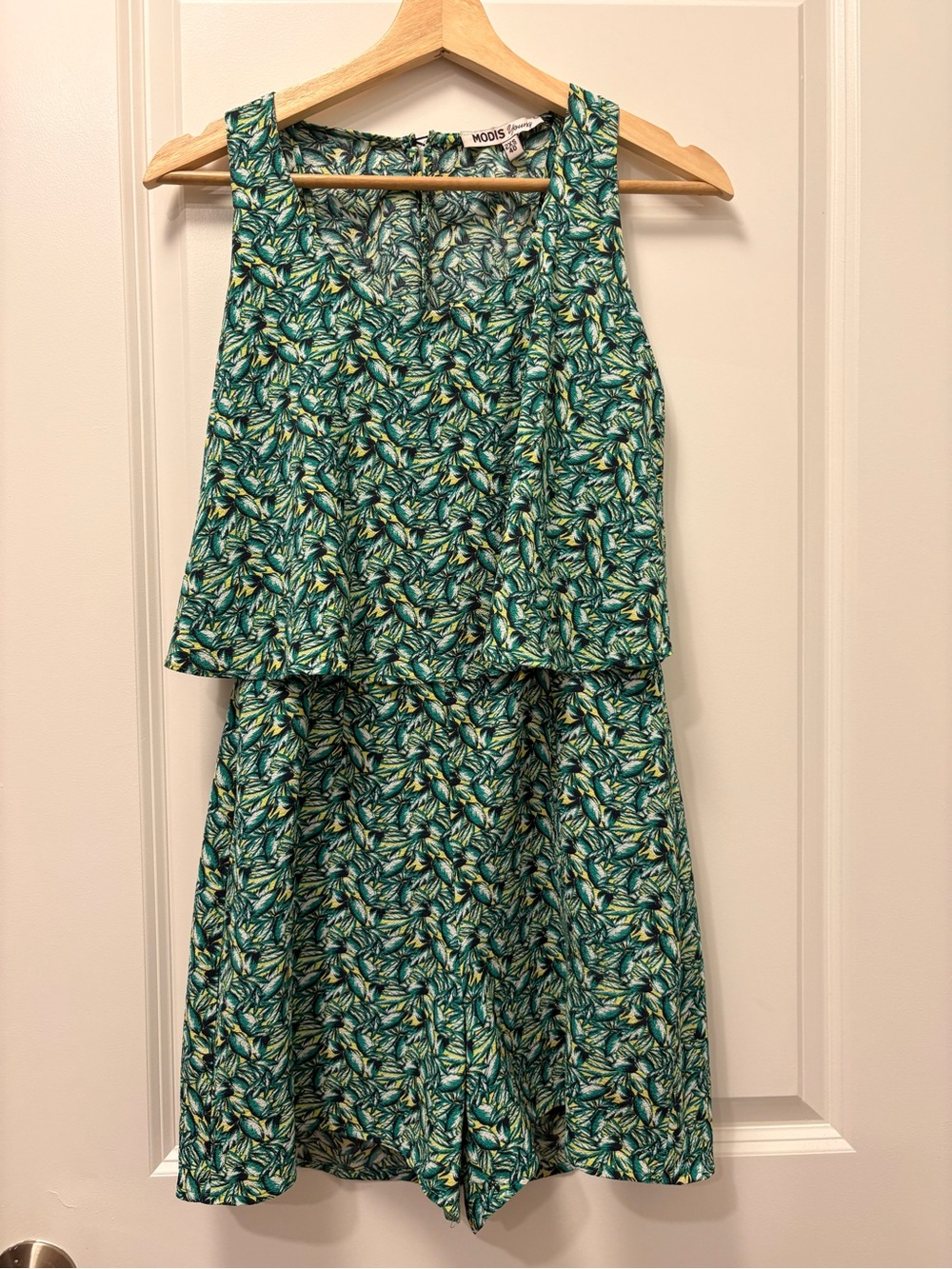 Green Tropical Print Sleeveless Romper